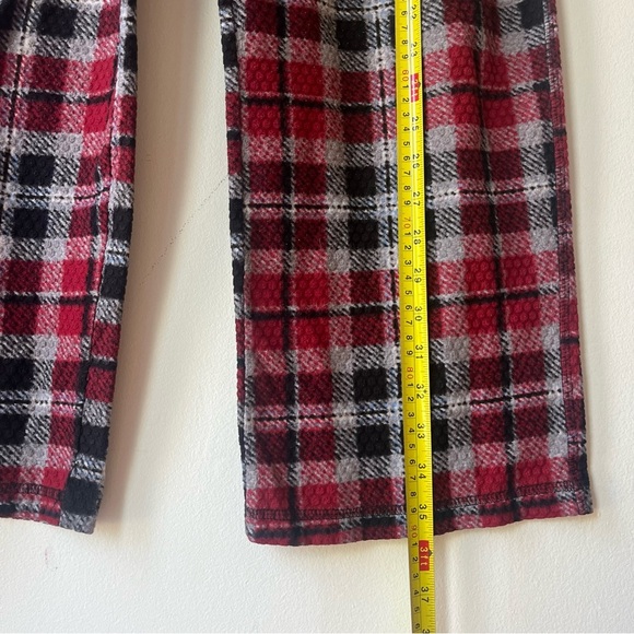 Nautica Red Black Plaid Thermal Pajama Set Women’s Size Medium Holiday Christmas - Picture 12 of 16